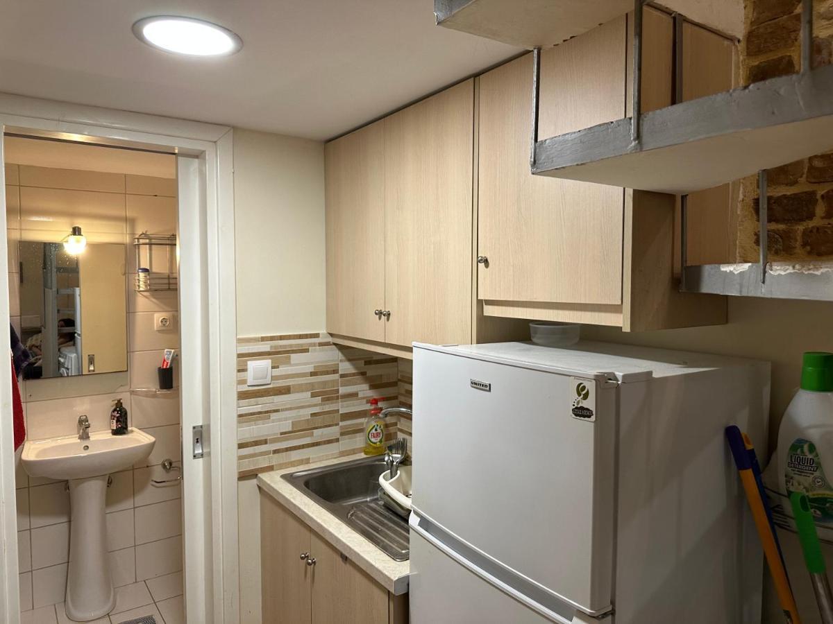 Q Apartments In Corfu Town Экстерьер фото